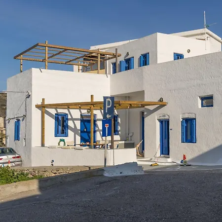 Allure Milos Πλάκα Μήλου