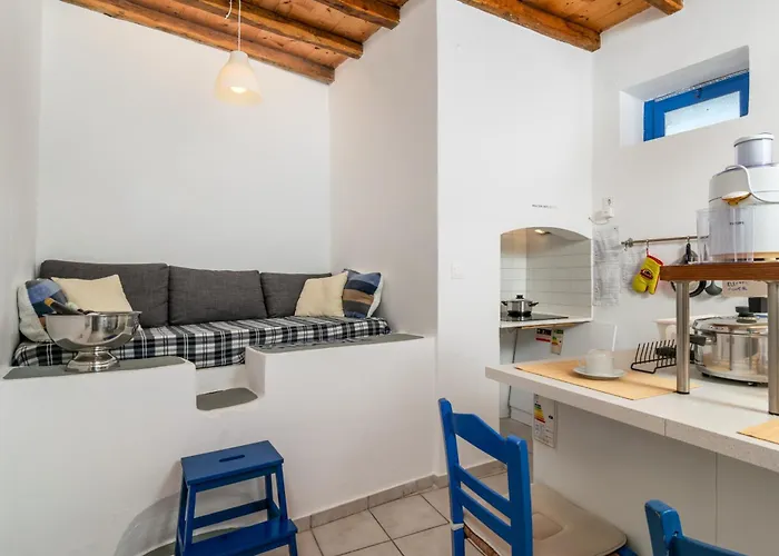 Allure Milos Plaka (Milos)